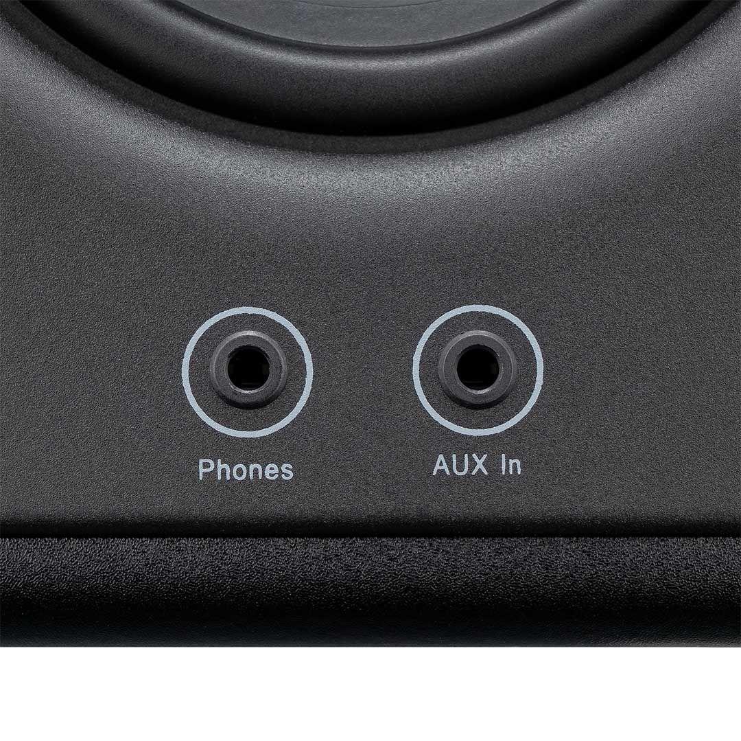 Fluid Audio F4